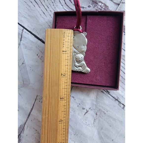 Seagull Pewter Polar Bear Ornament With Box Made In Canada - Picture 4 of 6